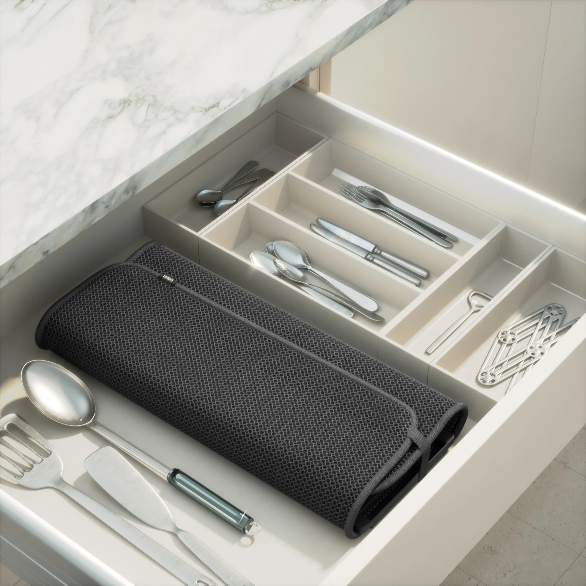 UMBRA UDry Dish Drying Rack with Mat - Image 4