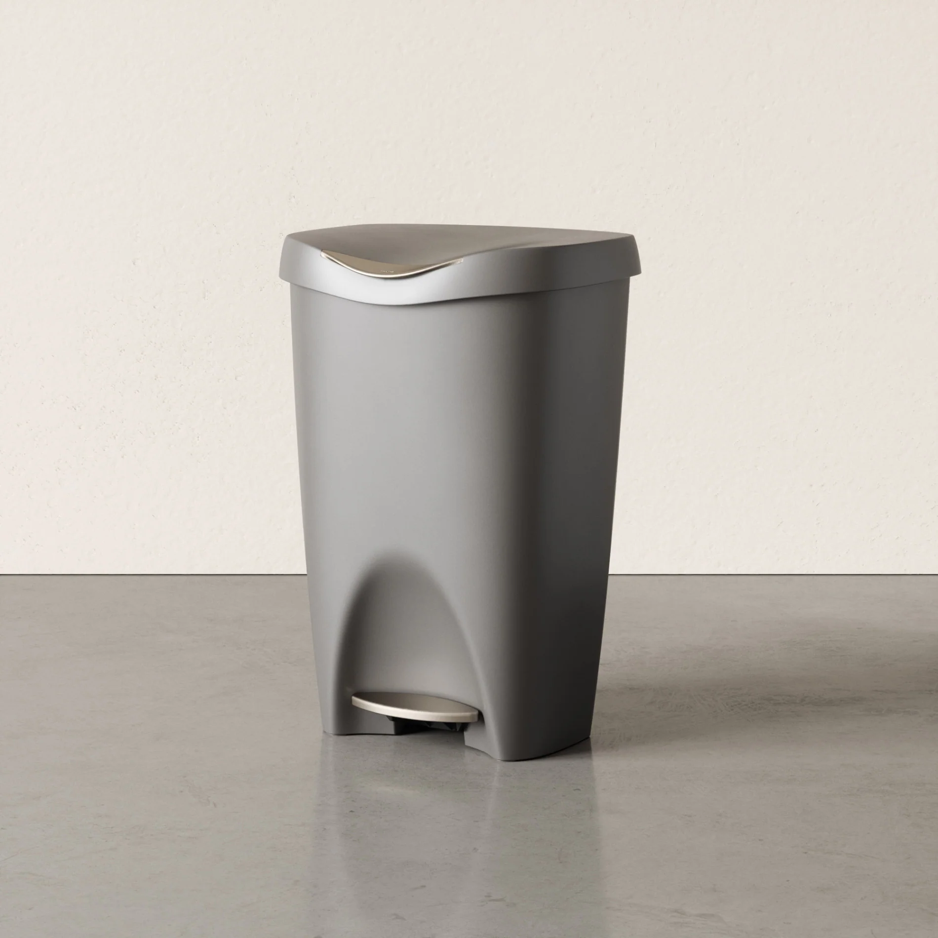 UMBRA Brim Step On Trash Can - Image 14