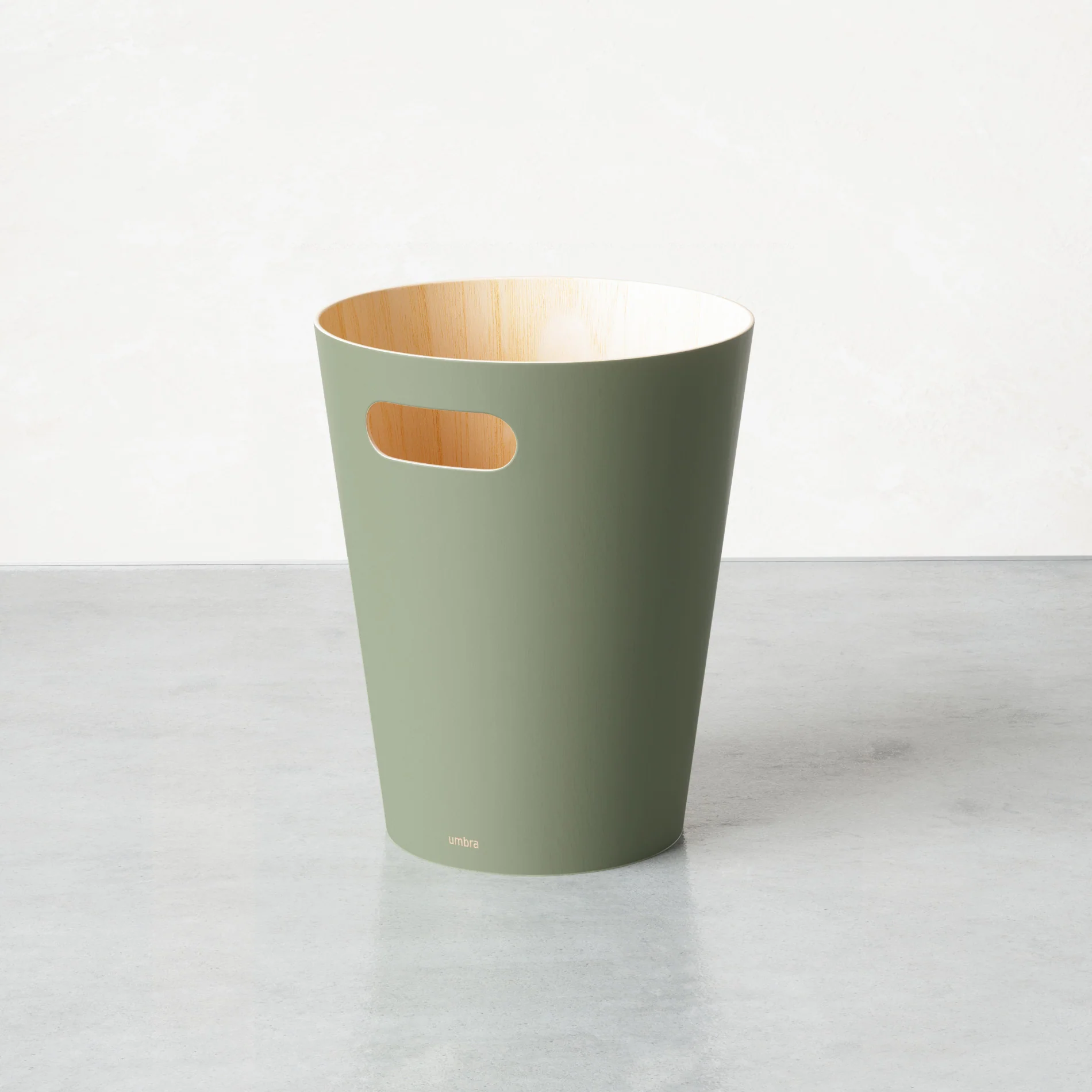 UMBRA Woodrow Trash Can - Image 30
