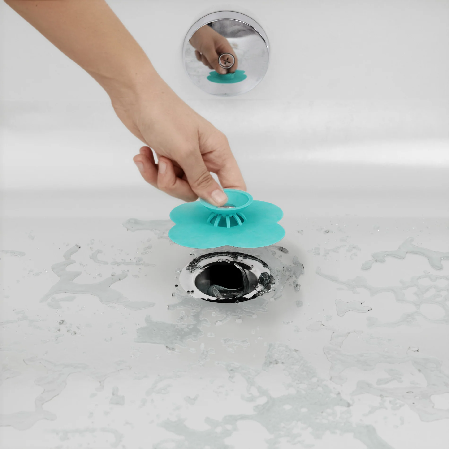 UMBRA Bloom Drain Stop - Image 3
