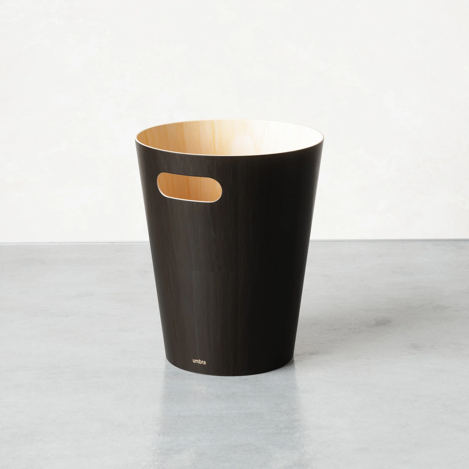 UMBRA Woodrow Trash Can - Image 3